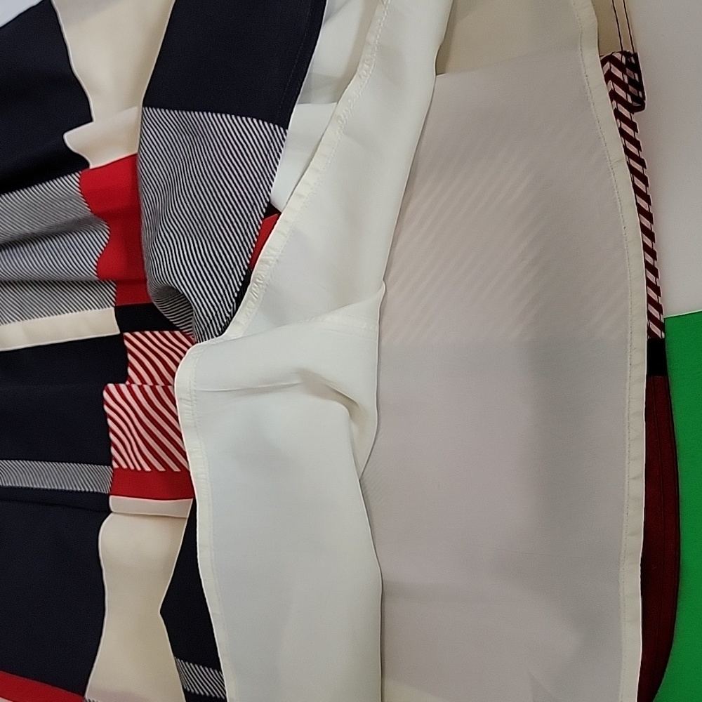 Jaeger Color Block Wool Skirts/ Size 6. - Picture 8 of 10